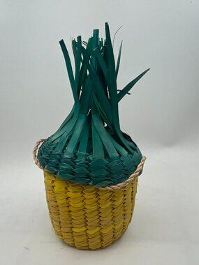 Vintage Woven Pineapple Novelty Straw Purse Basket Bag